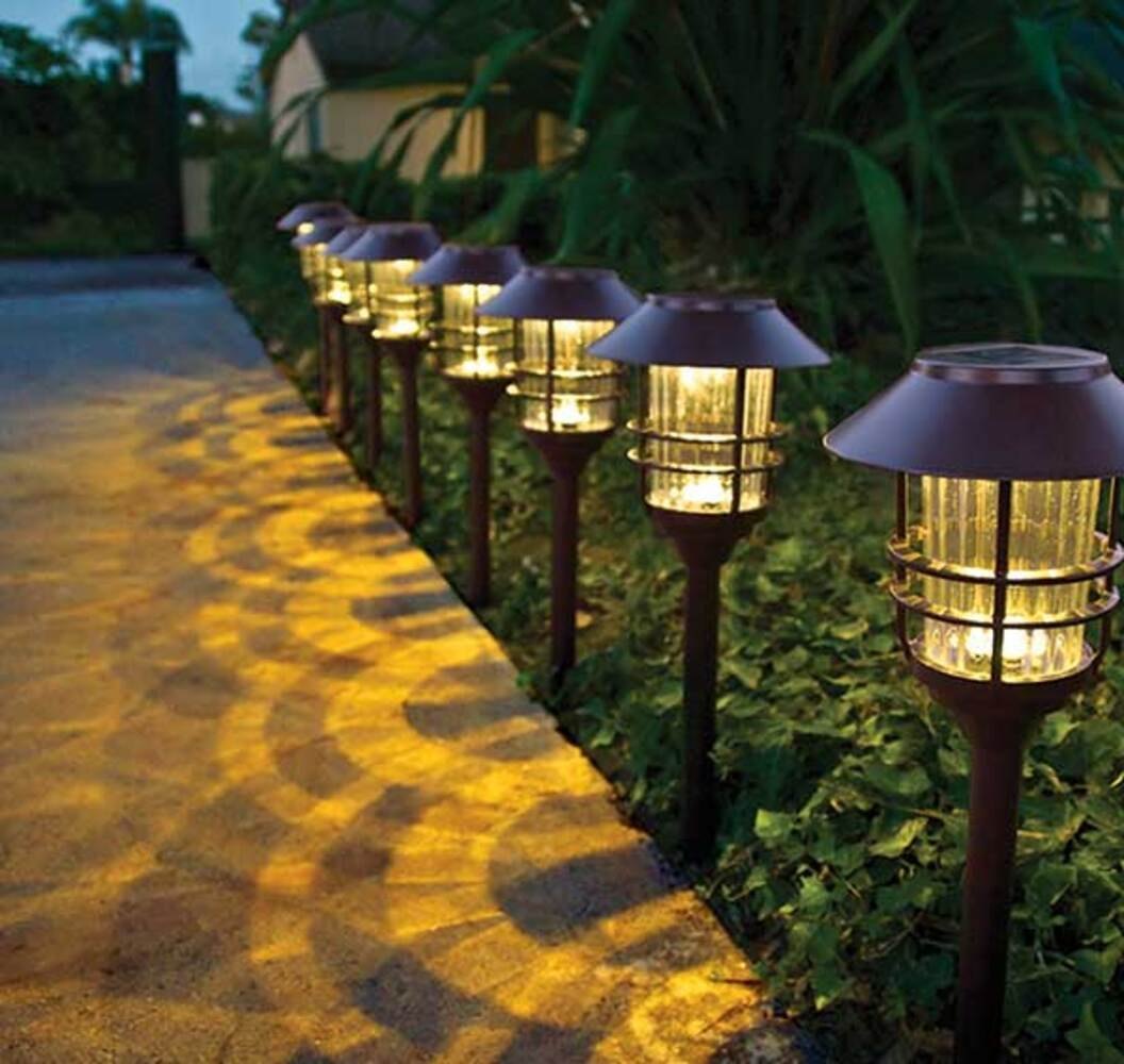 garden light installation service